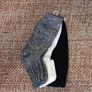 Universal Thread Black, White, and Gray Cotton‎ Blend Thick Socks